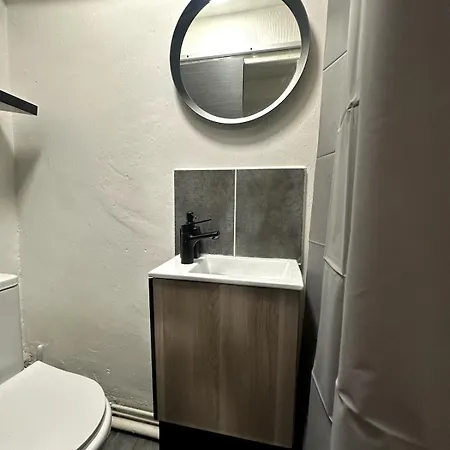 Apartment La Cle Proche Port - Gare - Wifi Toulon